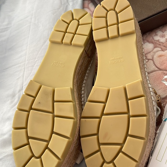 Brand: GUCCI
Style: Pepita Crystal Platform Espadrilles
Color: White - Picture 11 of 12
